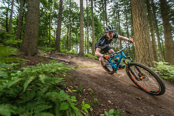 GripGrab-Downhill-02