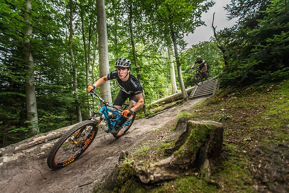 GripGrab-Downhill-03